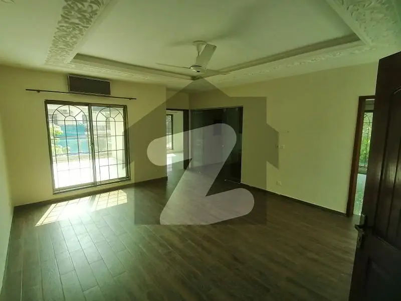 TEEN MARLA BEAUTIFULL UPPER PORTION FOR RENT IN DHA PHASE 1