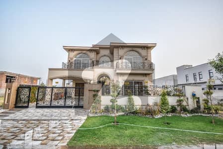 Brand New 1 Kanal Lower Portion Available For Rent In DHA Phase 6 Facing Park
