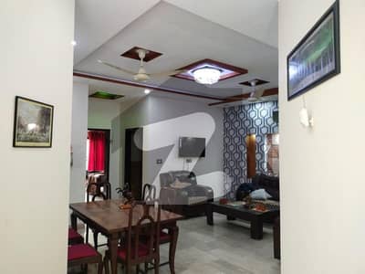 بحریہ ٹاؤن اقبال بلاک بحریہ ٹاؤن سیکٹر ای,بحریہ ٹاؤن,لاہور میں 5 کمروں کا 10 مرلہ مکان 3.2 کروڑ میں برائے فروخت۔