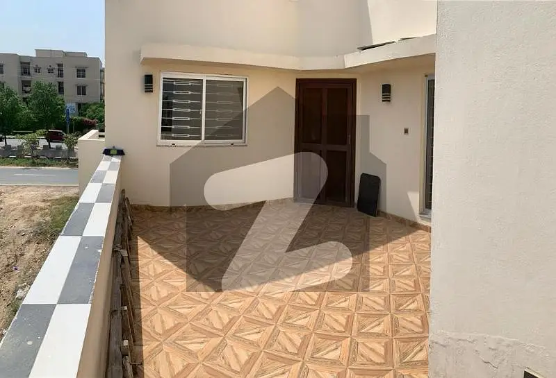 8 Marla House Upper portion Available For Rent