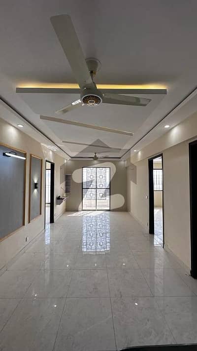 فلکناز ہارمنی کراچی میں 3 کمروں کا 7 مرلہ فلیٹ 1.6 کروڑ میں برائے فروخت۔