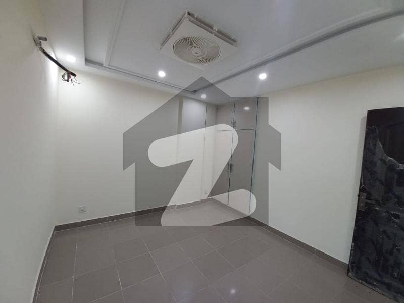 1 Bed Non Furnished Flat For Rent In AA Block Bahria Town Lahore