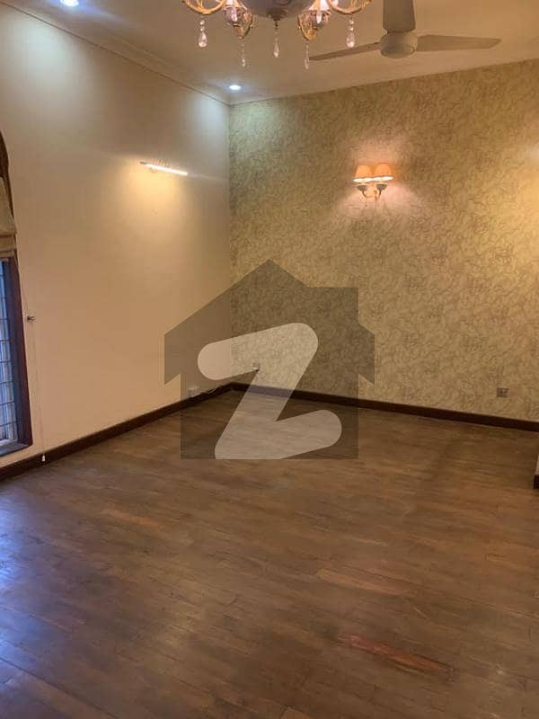 One Kanal Beautiful Upper Portion Available For Rent In DHA Phase 6 Lahore At Super Hot Location
