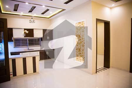 10 Marla Upper Portion is Available for Rent in bahria town Lahore