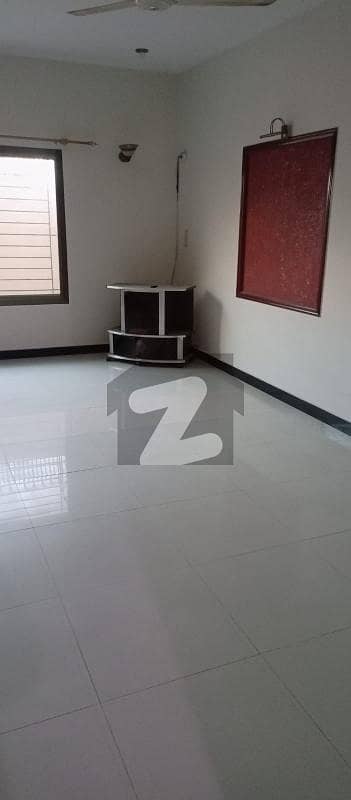 ڈی ایچ اے فیز 7 ڈی ایچ اے ڈیفینس,کراچی میں 5 کمروں کا 1 کنال مکان 11.5 کروڑ میں برائے فروخت۔