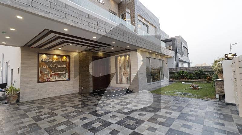 ڈی ایچ اے فیز 6 ڈیفنس (ڈی ایچ اے),لاہور میں 5 کمروں کا 1 کنال مکان 7.25 کروڑ میں برائے فروخت۔