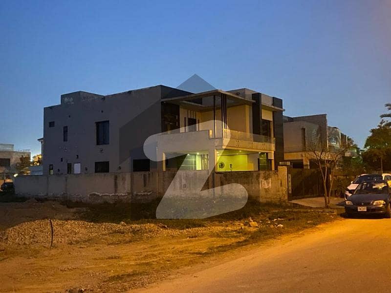 D H A Lahore 1 Kanal Mazher Munir Design House Fully Basement With Cinema Hall With 100% Original Pics Available For Sale