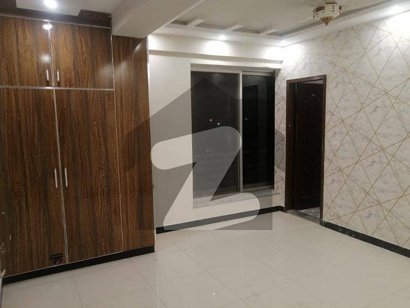 One Bed Non Furnished Apartment Available For Rent In Bahria Town Lahore.