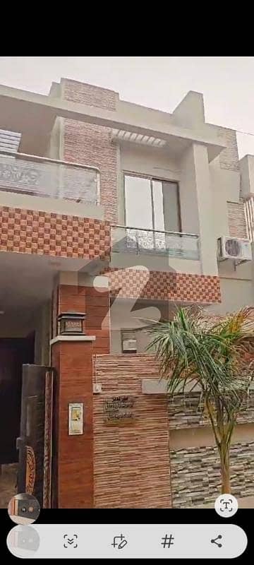 ملتان پبلک سکول روڈ ملتان میں 4 کمروں کا 10 مرلہ مکان 2.55 کروڑ میں برائے فروخت۔ ملتان پبلک سکول روڈ ملتان میں 4 کمروں کا 10 مرلہ مکان 2.55 کروڑ میں برائے فروخت۔