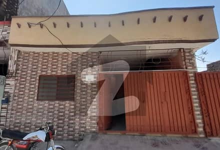 Single Storey House Available For Sale In Liaqat Coloney