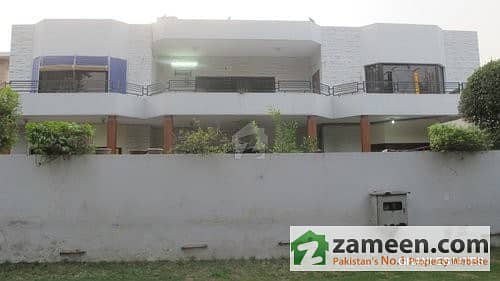 Ghanis - 32 Marla General Villa In Sarwar Colony - Lahore Cantt