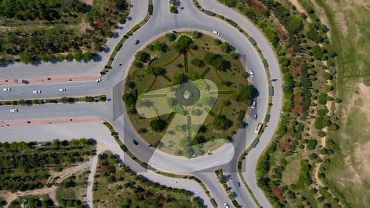 4 Kanal Farmhouse Plot Block D Gulberg Greens Islamabad With Boundary Wall