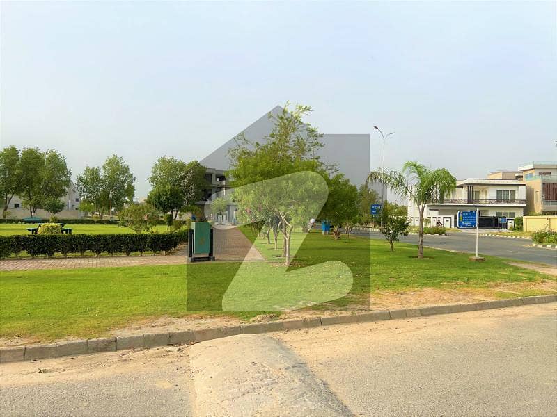 لیک سٹی ۔ سیکٹر ایم ۔ 2 لیک سٹی,رائیونڈ روڈ,لاہور میں 1 کنال رہائشی پلاٹ 2.9 کروڑ میں برائے فروخت۔