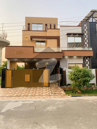 10 Marla Brand New modern House For Sale In Nespak scheme Phase 3