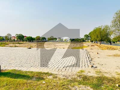 Two Side Open 1 Kanal Commercial Plot For Sale Facing We Play 200 Ft Main Boulevard In Lake City Lahore Two Side Open 1 Kanal Commercial Plot For Sale Facing We Play 200 Ft Main Boulevard In Lake City Lahore