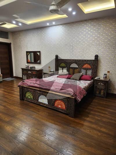 ڈی ایچ اے فیز 1 ڈیفنس (ڈی ایچ اے),لاہور میں 4 کمروں کا 10 مرلہ مکان 5.0 کروڑ میں برائے فروخت۔