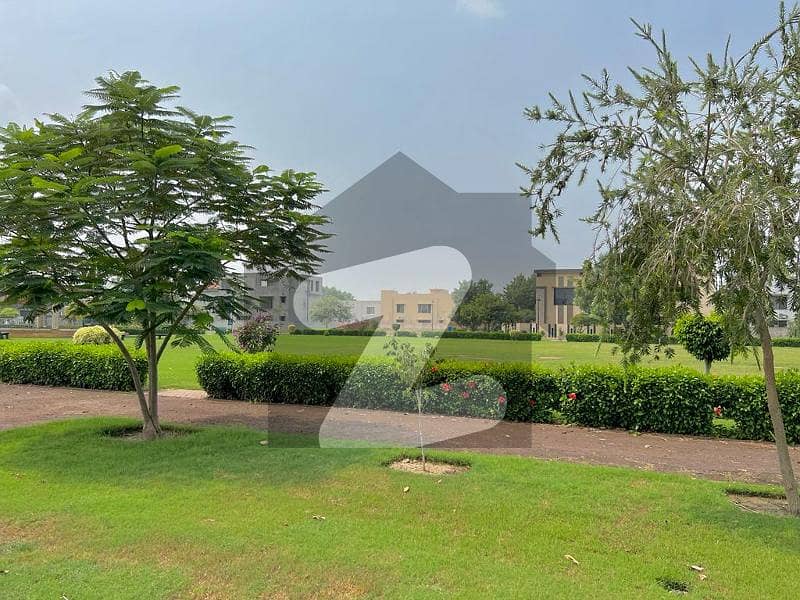 1 Kanal Facing Park Plot For Sale M3 in Lake City Lahore.