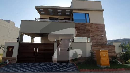 272sq yd 4 Bedrooms Luxury Villa is Available FOR RENT. 6km from Entrance of BTK. 5 Bed DDL 2 Kitchens