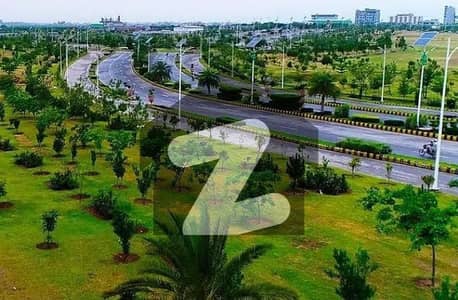 Dha phase 3 army Allocation sector G plot no on call Road no. 8 for sale