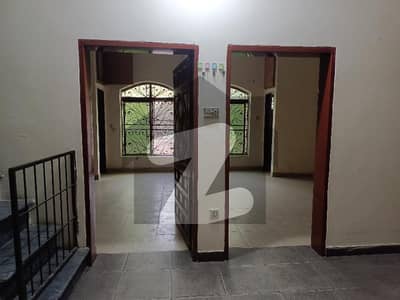 ٹاؤن شپ ۔ سیکٹر اے2 ٹاؤن شپ,لاہور میں 5 کمروں کا 5 مرلہ مکان 1.65 کروڑ میں برائے فروخت۔