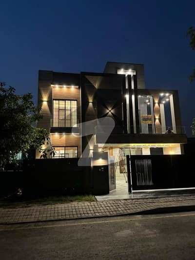 5 Marla House On Beautiful Location For Sale In Bahria Town Lahore