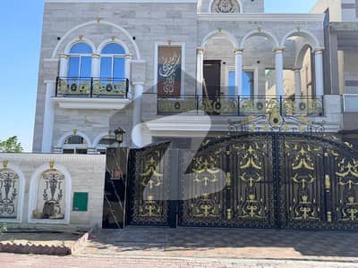 10 Marla Residential house for Sale in Sector F Block Bahria Town Lahore