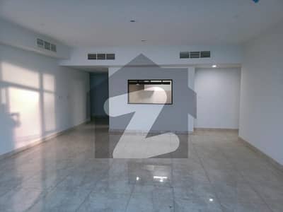 LUXURIOUS 3 BEDROOM FLAT FOR RENT IN DHA DEFENCE