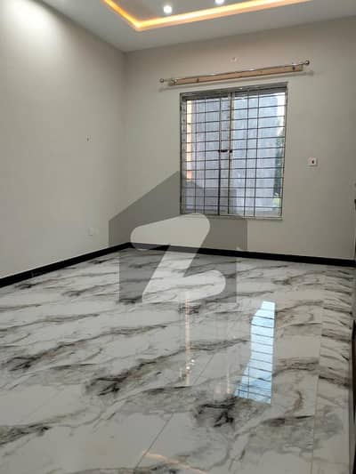 Bahria Town Phase 8 RWP 7 Marla Brand New Upper Portion Available For Rent