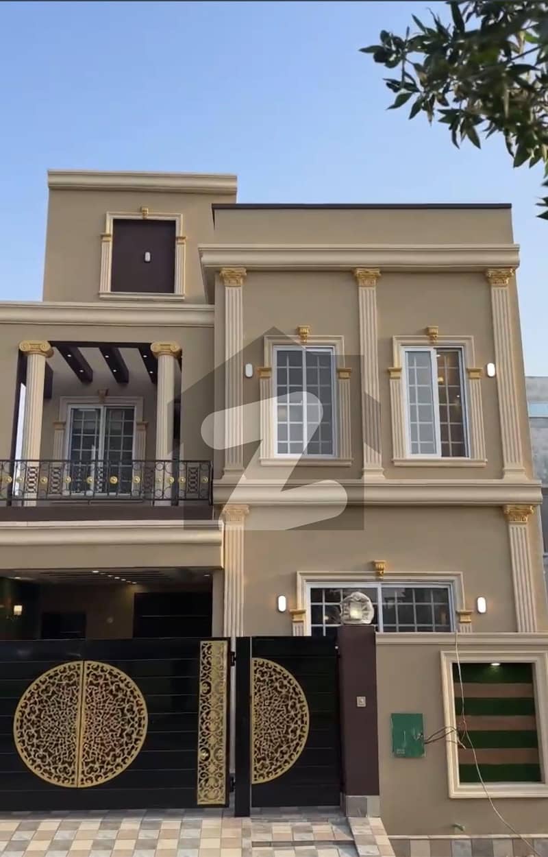 *Ideal 5 Marla Brand New House for Sale in Bahria Orchard Phase 2!*