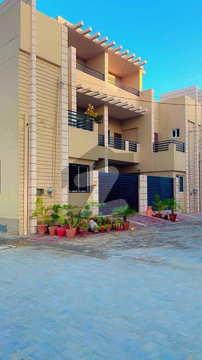 کنگز گارڈن گلستانِ جوہر,کراچی میں 4 کمروں کا 5 مرلہ مکان 2.4 کروڑ میں برائے فروخت۔