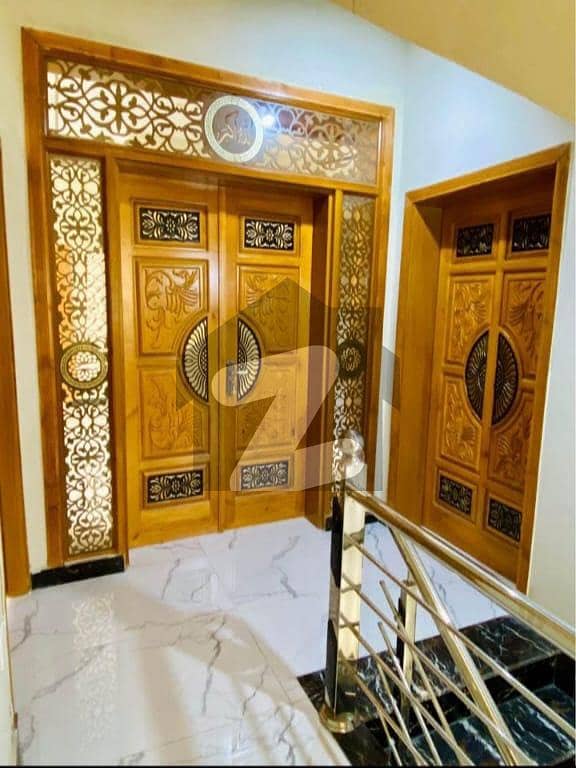 آئی ۔ 11 اسلام آباد میں 4 کمروں کا 4 مرلہ مکان 75.0 ہزار میں کرایہ پر دستیاب ہے۔
