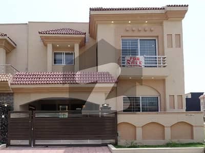 Good On Excellent Location 7 Marla House For Sale In Bahria Town Phase 8 - Umer Block