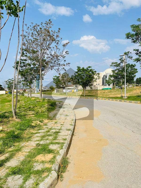 2 side approach Best Location 10 Marla plot Available For Sale in DHA Phase 3 Islamabad