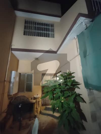 Centrally Located House For rent In Gulshan-e-Iqbal - Block 2 Available