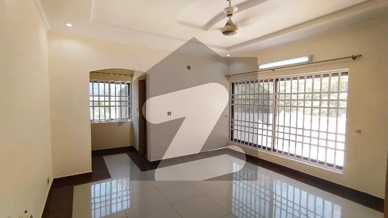 1 Kanal 12 Bed Corner Back Open House For Sale In Bahria Town
