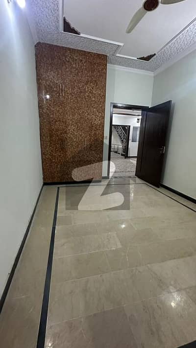 3.5 Marla Brand New Portion (For Couple ) Ava For Rent At B Block Satellite Town
