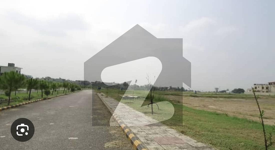 Gulberg Islamabad Block V 7 Marla Plot Near To Developed Available For