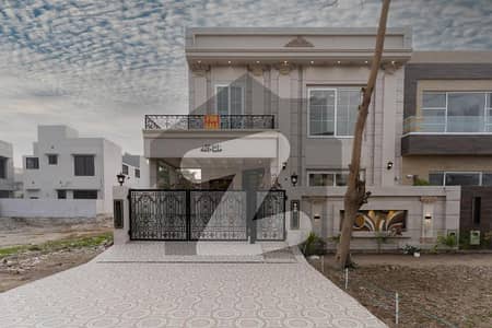 10 Marla Classical Modern Design House For Sale At Super Hot Location Near To Park/School/Commercial/MacDonald