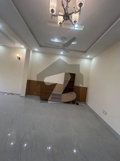 Prime Location 5 Marla Double Story House For Sale in Bahria town.
