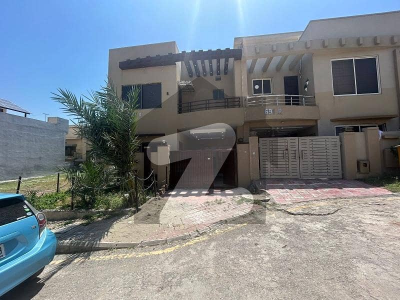 Prime Location 5 Marla Double Storey House For Sale In Bahria Town
