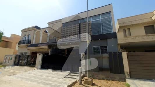 Stunning And Affordable Prime Location House Available For Sale In Bahria Nasheman - Zinia