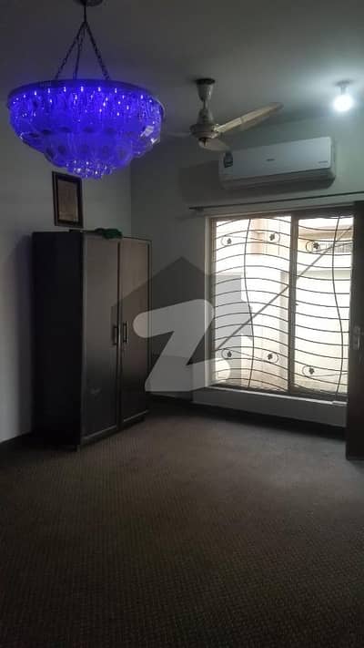 10 Marla House Available For Rent In Sector M7 B Block Lake City Lahore