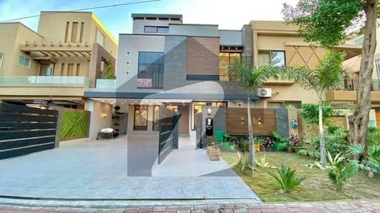 10 Marla Architect Designer House For Sale Hot Location