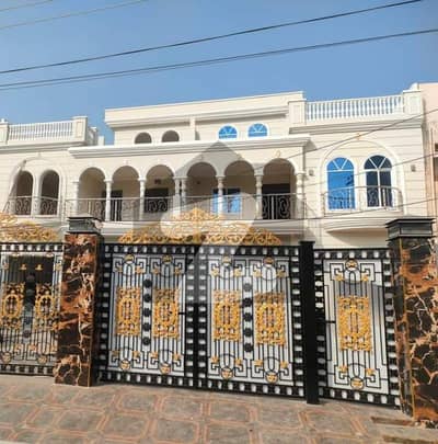 Prime Location House For Grabs In 10 Marla Shalimar Colony
