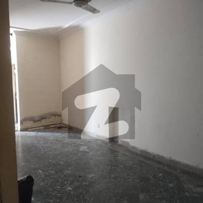 500 Sq. Yard Upper Portion for rent In G-9/1