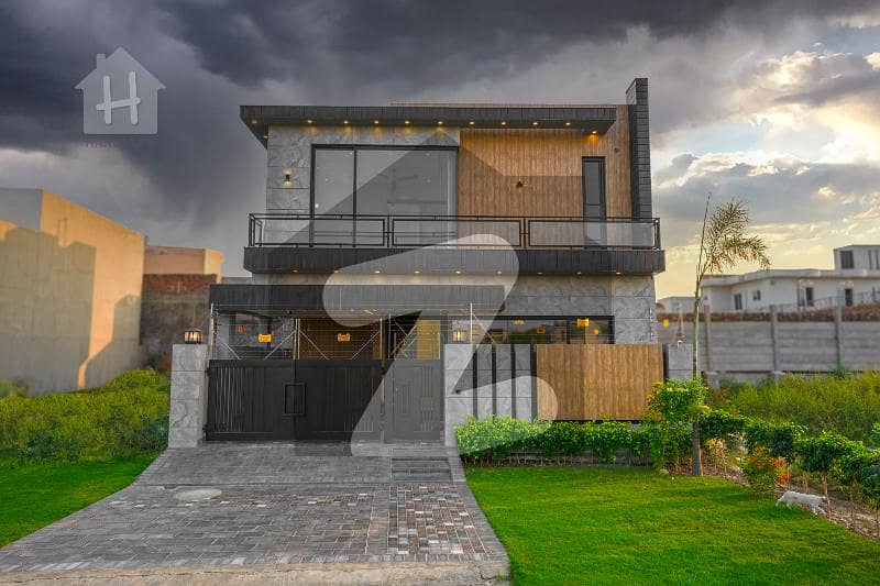 10 Marla Full Basement Brand New Modern Design House For Sale