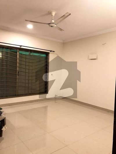 1 bed Studio Luxury Family Furnished Apartment for rent hot location