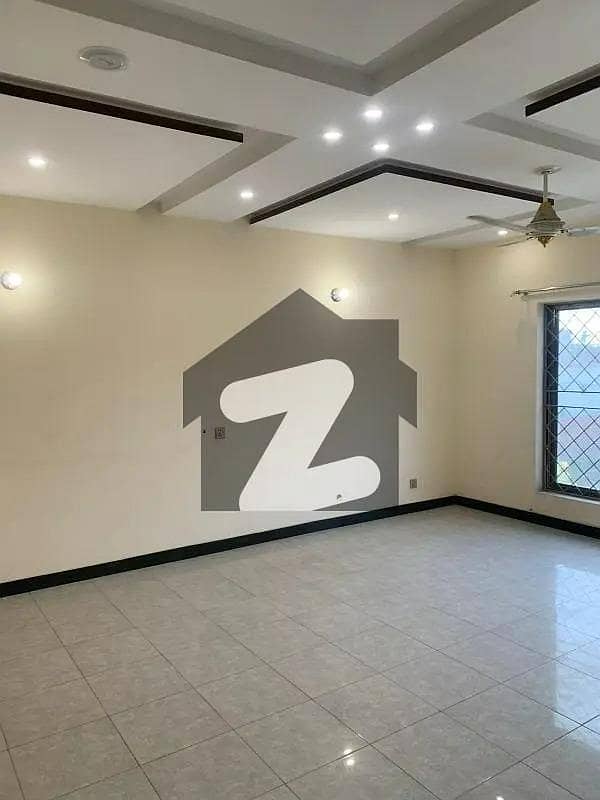 2 Bed Apartment Available For Rent In Chinar Bagh