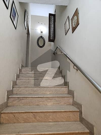 Semi furnished Flat in the heart of Gulberg Lahore for rent