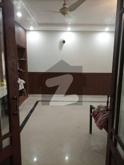 ویسٹریج 1 ویسٹریج,راولپنڈی میں 5 کمروں کا 1 کنال مکان 6.5 کروڑ میں برائے فروخت۔